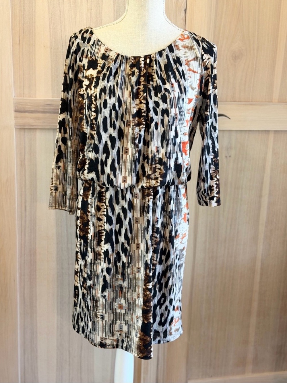 Tiana B Animal Print Blouson Dress. Women’s Sz-4 Transitional | 3/4 Sleeve |Chic